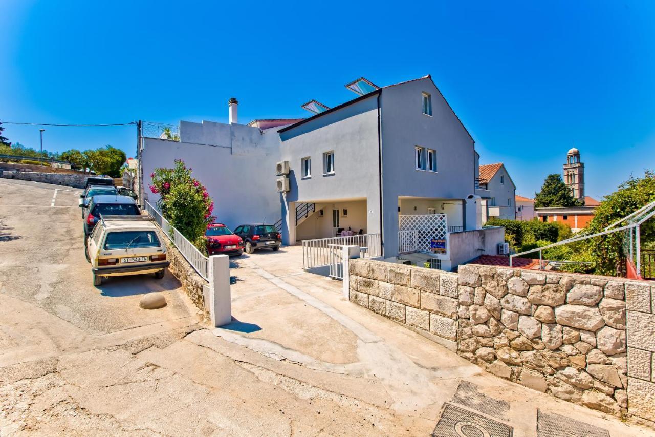 Apartments Hruban Hvar Town Exteriör bild