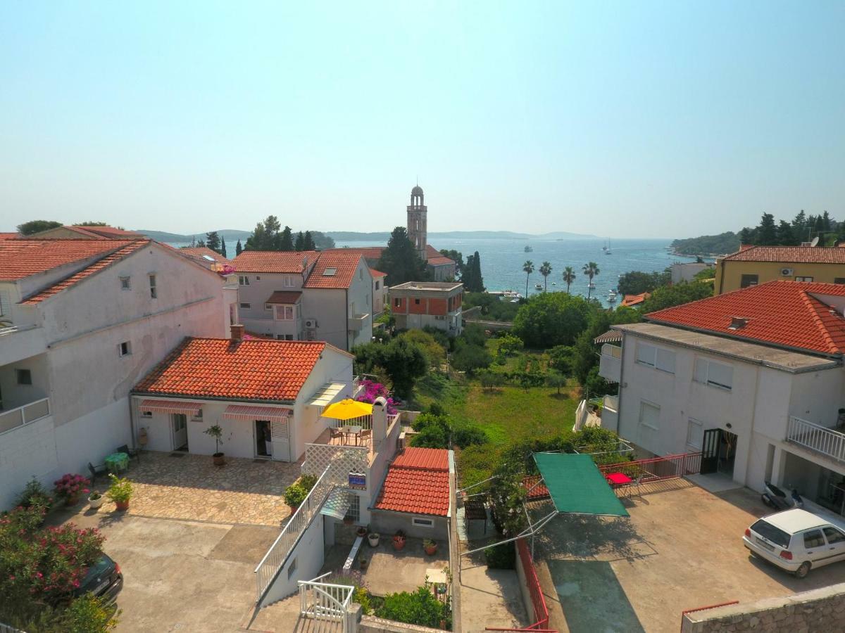 Apartments Hruban Hvar Town Exteriör bild